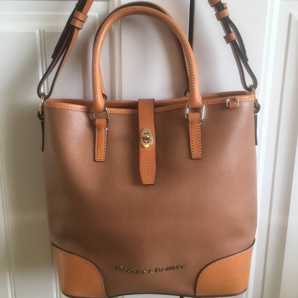 Dooney & Bourke Leather Handbag